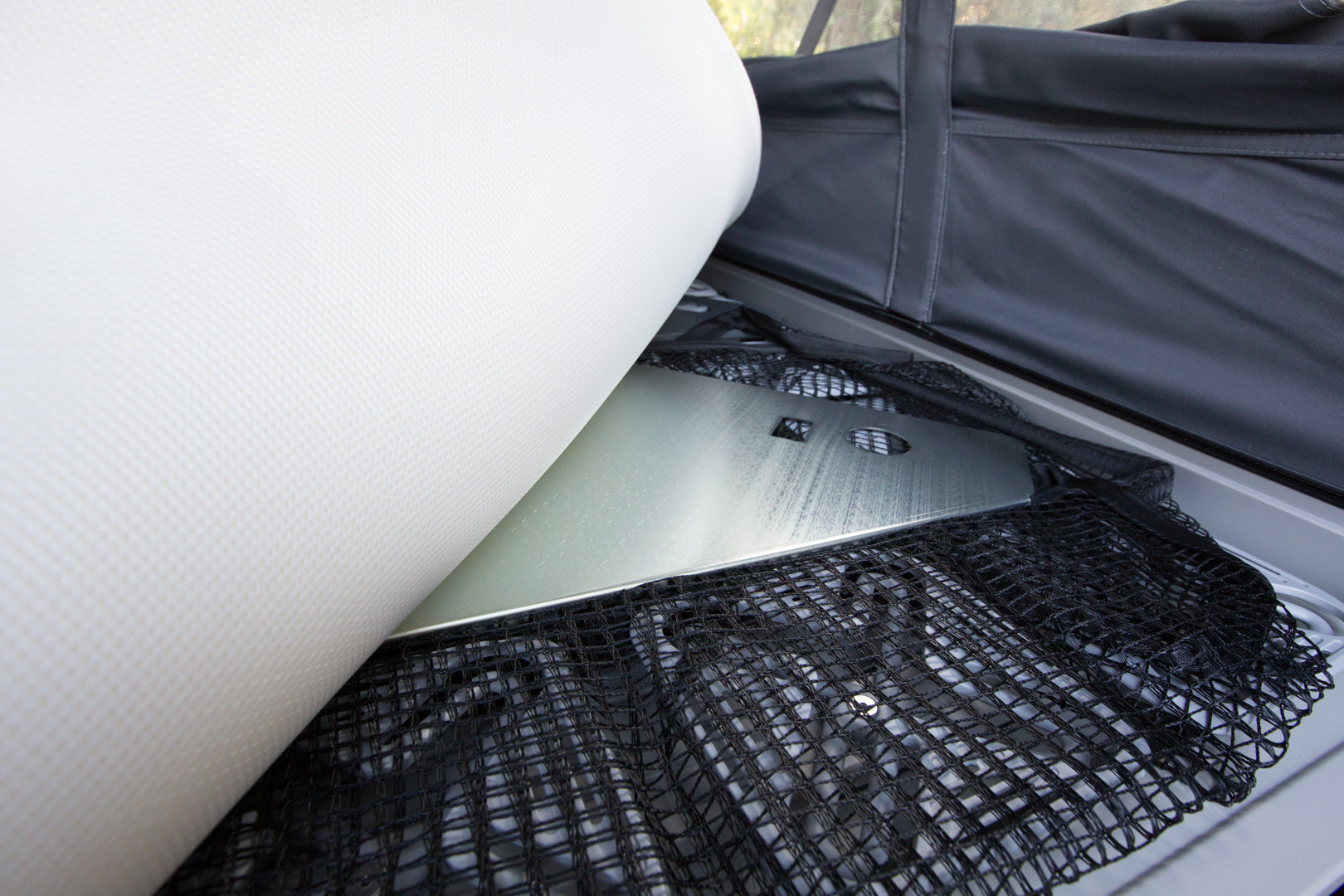 Beistelltisch Ablage VW California magnetisch Dachzelt Zubehör VW California - VANhackers